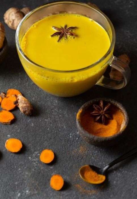 Turmeric tea featured by Medical Acupuncture & Nutrition, highlighting its anti-inflammatory, immune-supporting, and digestive wellness benefits as part of a holistic health approach.